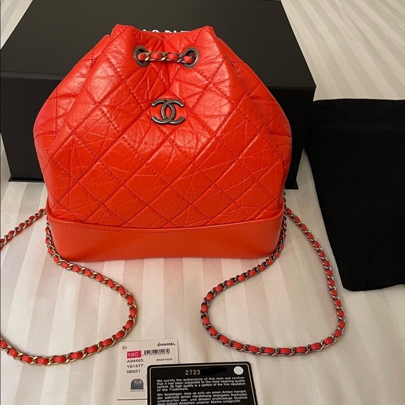 BNIB Chanel Gabrielle Backpack 
19S collection - Picture 10 of 13
